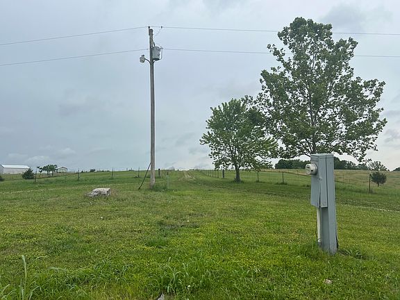 5th image of 130 River Drive