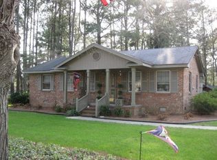 300 Whitehall Dr, Rocky Mount, NC 27804