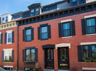 11 Cross St, Charlestown, MA 02129
