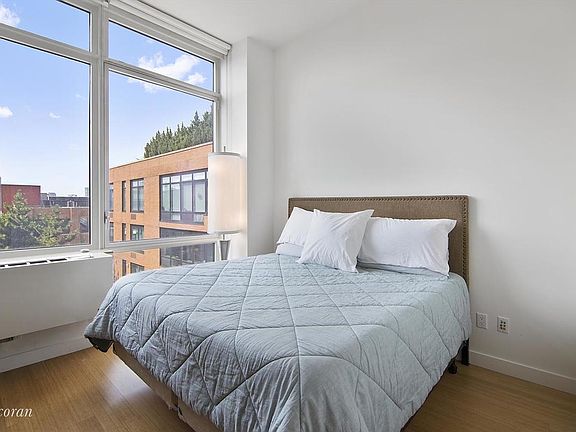 4th image of 450 W 17th St APT 1211