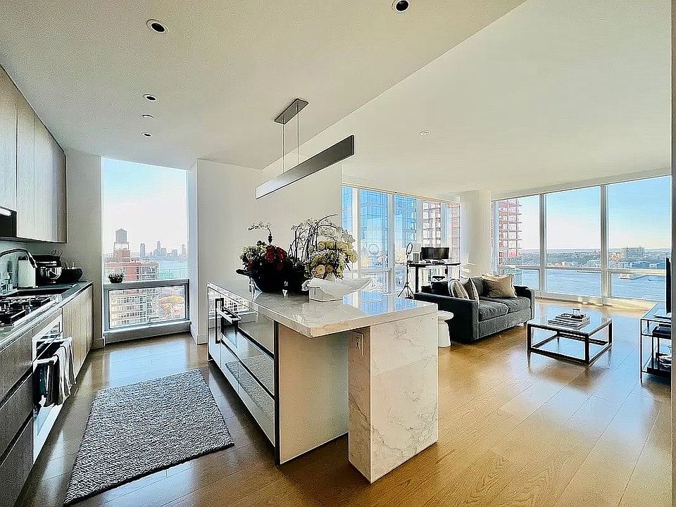 1st image of 15 Hudson Yards #29C