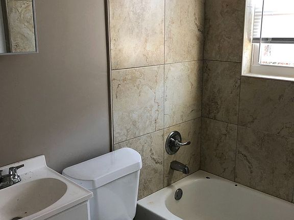 5th image of 1702 Valley Forge Way #4