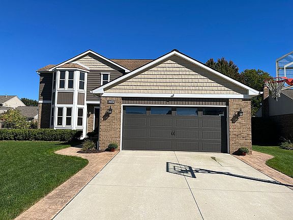 3rd image of 16172 Swathmore Ln