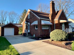 20 Island Dr, Poland, OH