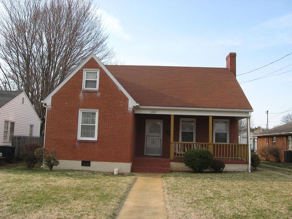1st image of 3226 Yardley Dr NW