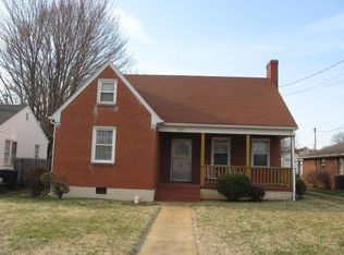 3226 Yardley Dr NW, Roanoke, VA 24012