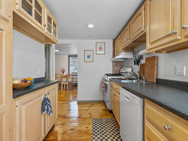 9 Hodges Ct #2 — Photo 7