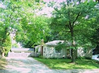 428 N Jefferson St, Medina, OH 44256