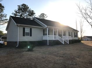 161 Benton Rd SE, Bolivia, NC 28422