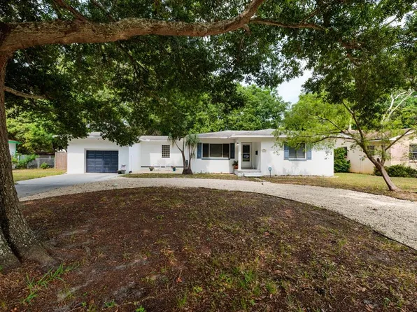 2620 49th St N, Saint Petersburg, FL 33710