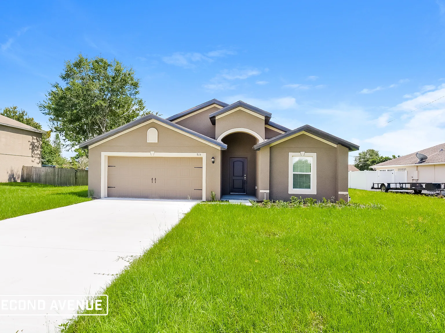 4 bed, 2.0 bath, 1857 sqft, $2,774 — Photo 1