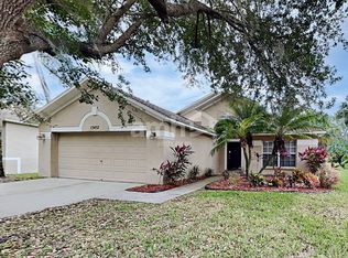 15452 Osprey Glen Dr, Lithia, FL 33547