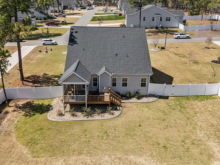 109 Country Ridge Ln — Photo 12