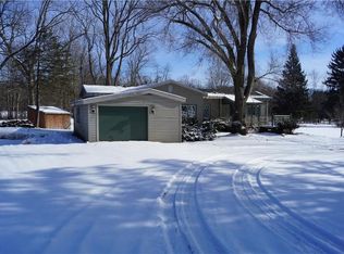 17 Sinclair Dr, Sinclairville, NY