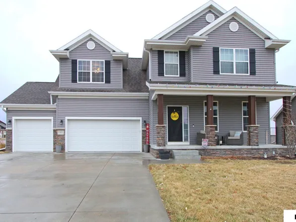 11811 N 142nd St, Waverly, NE 68462