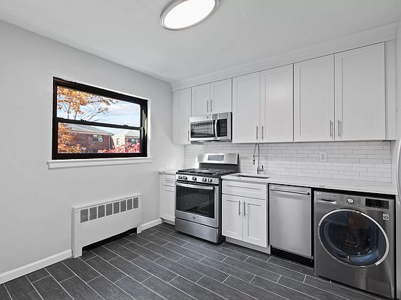 3rd image of 219-61 74th Ave Floor 1