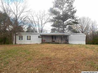 982 Liberty Rd SW, Danville, AL 35619
