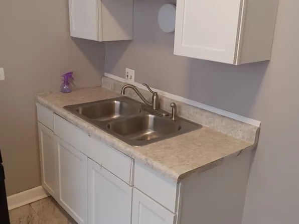 3806 W 13th St APT 3E, Chicago, IL 60623