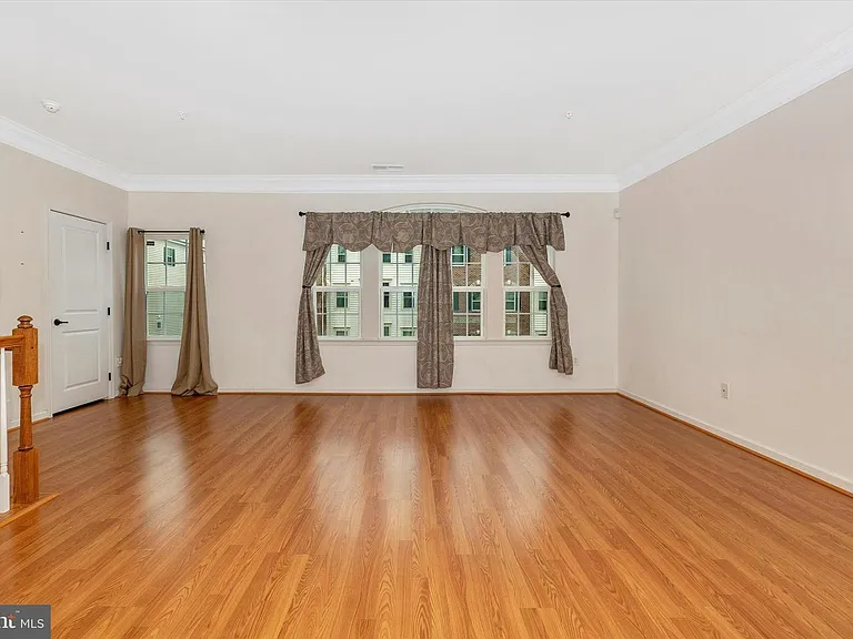 6438 Alan Linton Blvd E — Photo 17