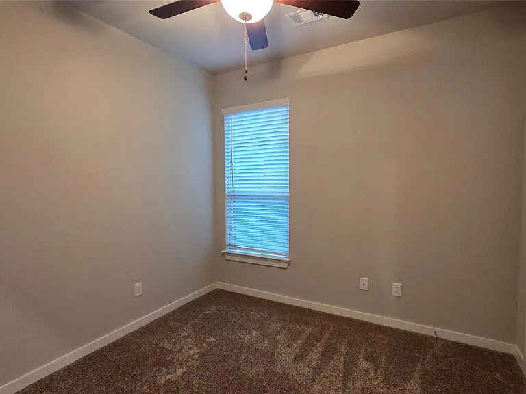 9773 Grosbeak Ln — Photo 13