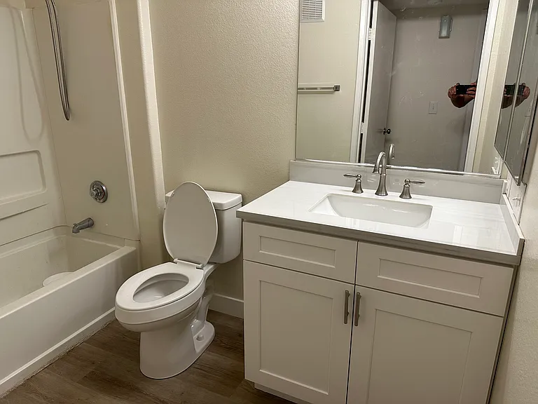 950 Seven Hills Dr #716 — Photo 21