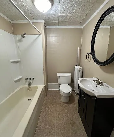 305 Poplar St #1 — Photo 7