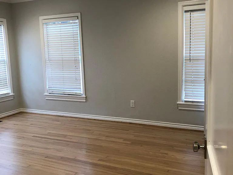 5916 Morningside Ave — Photo 5