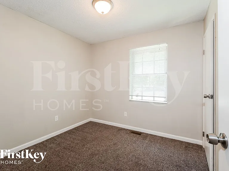 1835 Stilton Ct — Photo 12