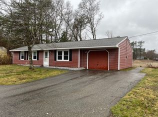 34 Rainbow Cir, Middleboro, MA 02346