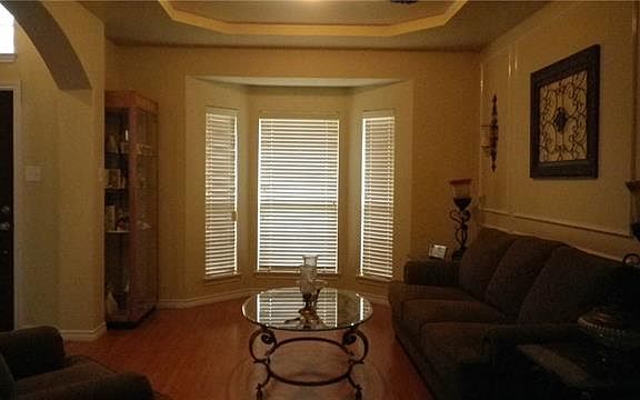 2nd image of 1103 Manchester Dr