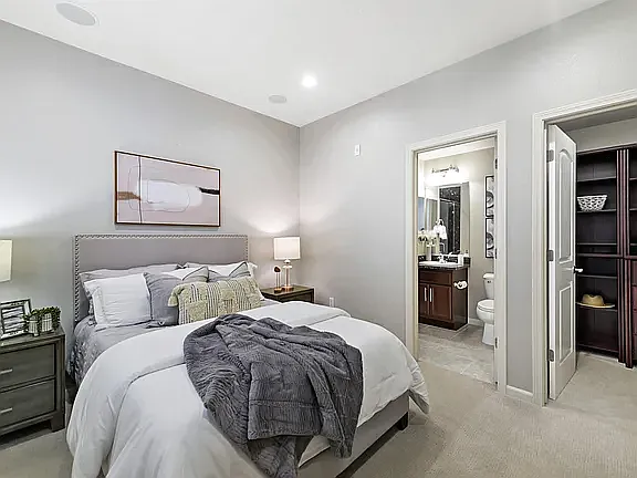 118 Selby Ln #7 — Photo 12