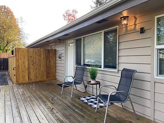 2nd image of 355 Irving Rd #353