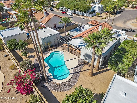 3rd image of 5143 E JANICE Way