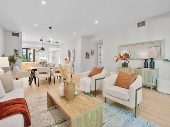 223 Hope St, Mountain View, CA 94041