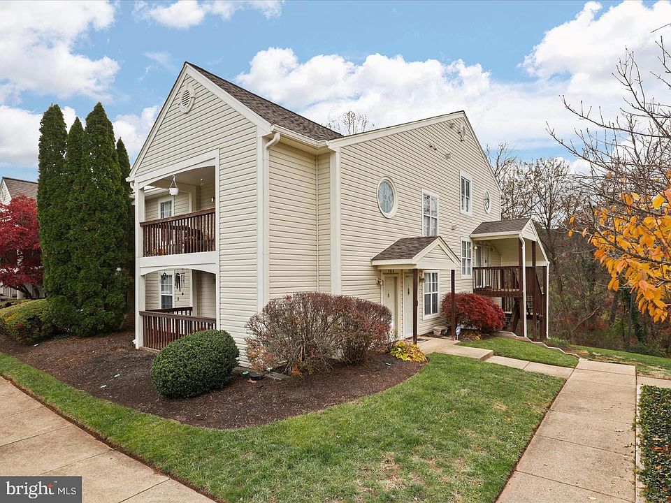 1st image of 9422 Scarlet Oak Dr