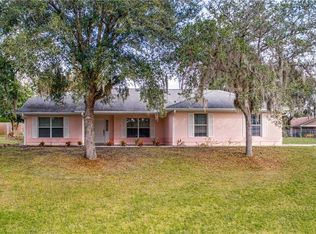 832 Berryhill Cir, Fruitland Park, FL 34731