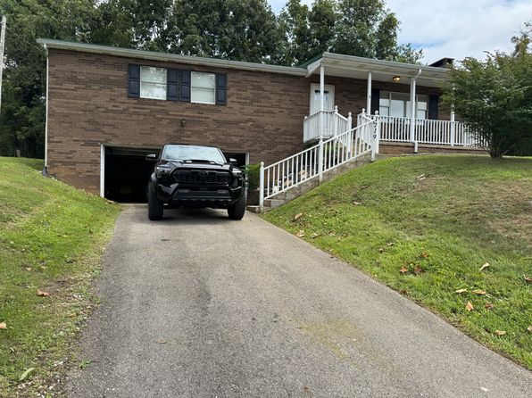 1719 Happy Hill Ct