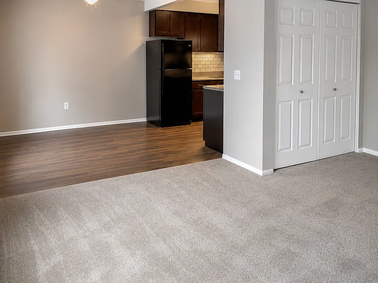 Sterling Hill Apartments — Photo 3