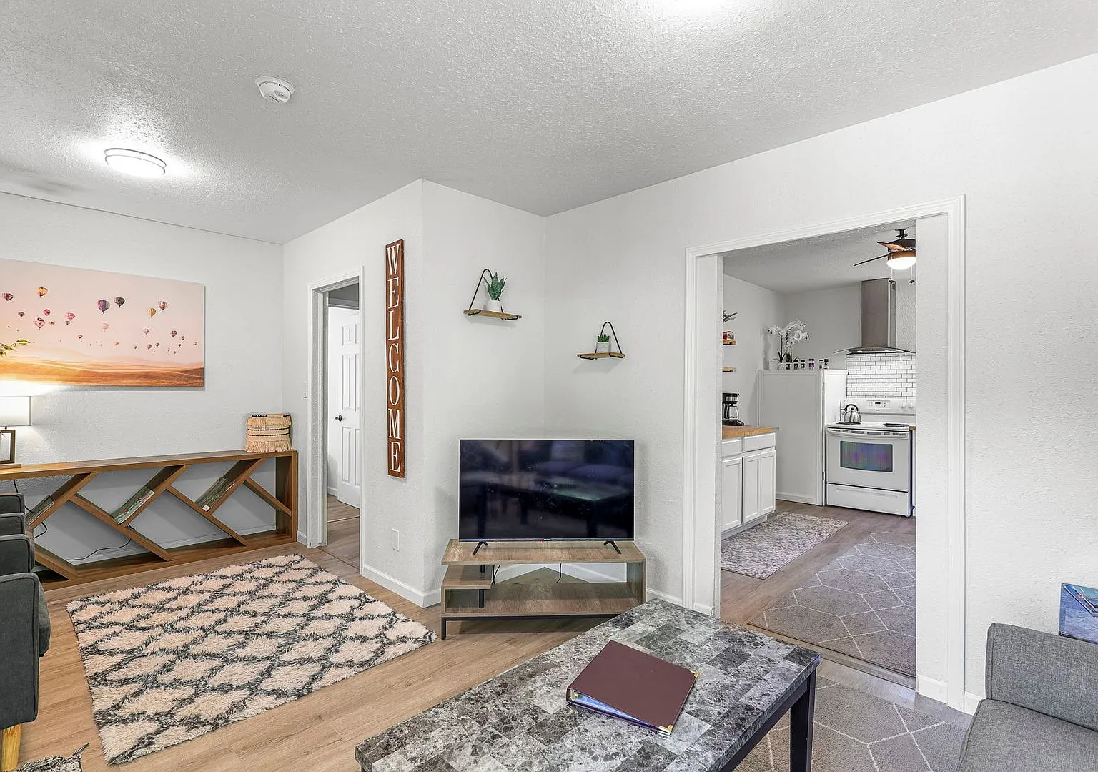 1216 Trinity St — Photo 1