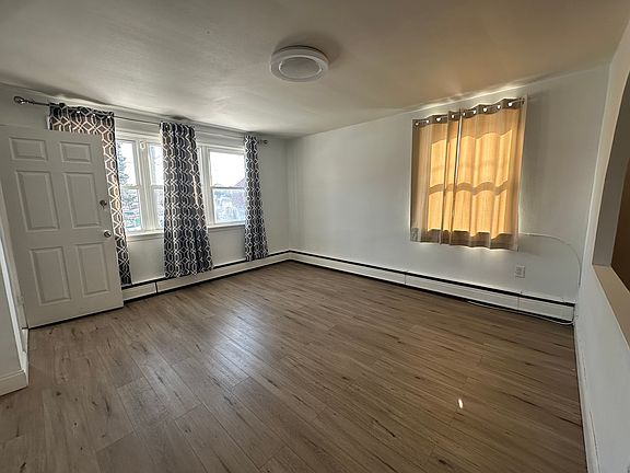 3rd image of 7900 Bradford St Floor 1