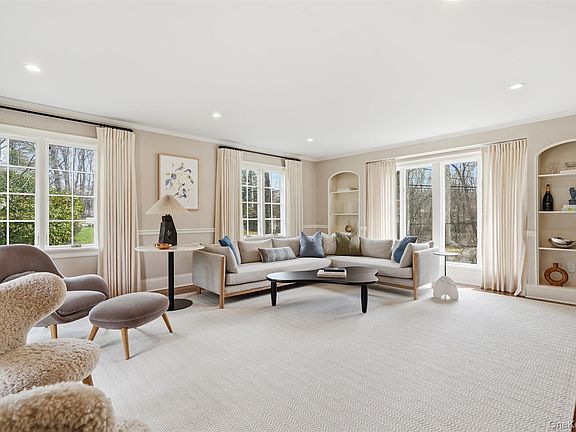 5th image of 40 Springdale Road