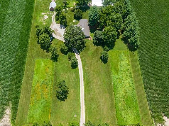 2nd image of 5718 Tonti Rd
