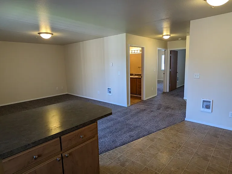 Wellesley Park Apartments — Photo 8