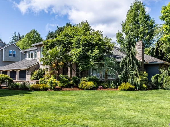 19337 4th Avenue SW, Normandy Park, WA 98166