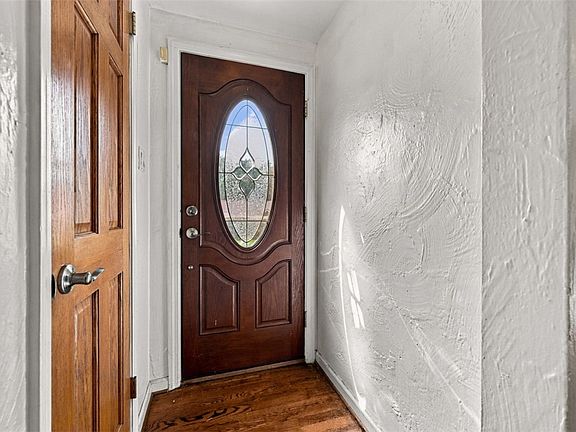 3rd image of 111 McMonagle Ave