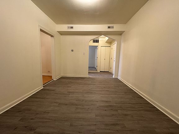 3rd image of 8213 S Cottage Grove Ave #303