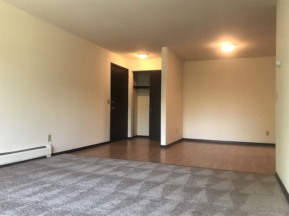 Entry Closet, Dining Room