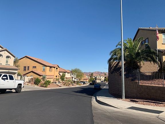 4th image of 4 Singing Dove Ave