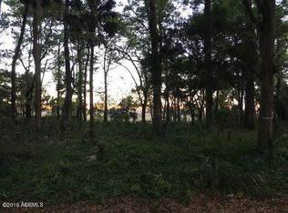 218 Cotton Dike Rd, Saint Helena Island, SC 29920