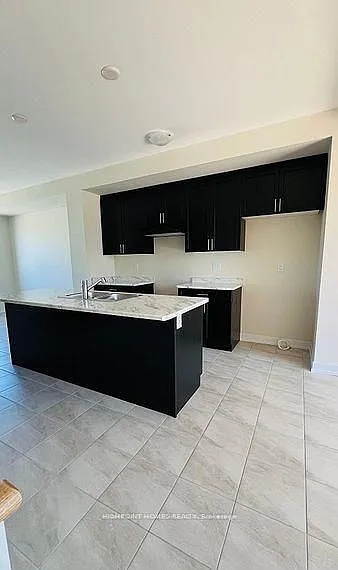 125 Melody Ln — Photo 6